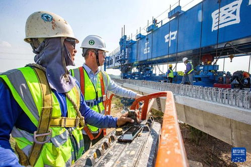 錦繡中國年丨中泰高鐵施工一線的春節堅守 中國建設者用汗水鋪就友誼之路